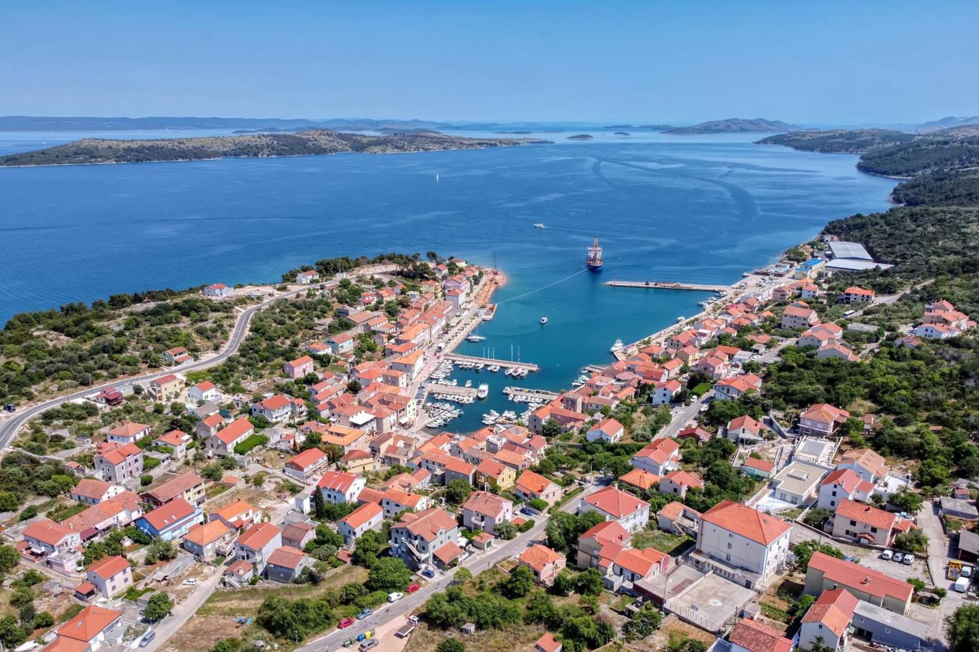 Apartments By The Sea Sali, Dugi Otok - 8121 Esterno foto